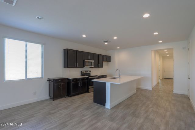 1249 E SILVER REEF Drive, Casa Grande, AZ 85122