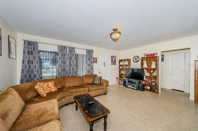 1411 KENNYWOOD DRIVE A & B, Largo, FL 33770