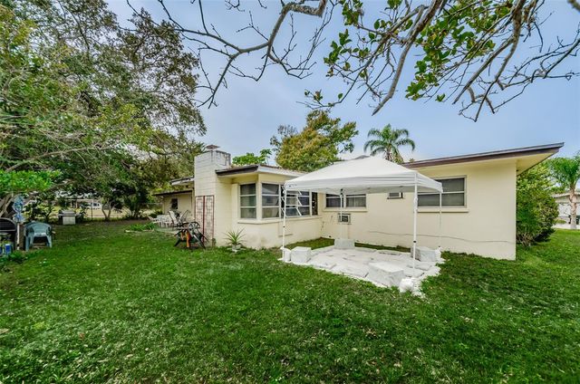 1411 KENNYWOOD DRIVE A & B, Largo, FL 33770