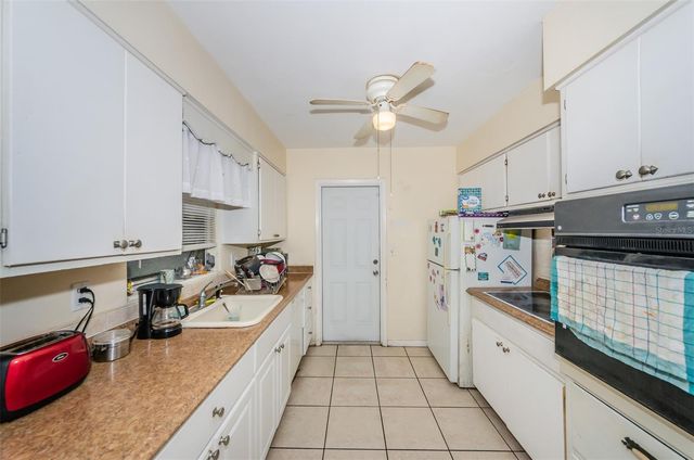 1411 KENNYWOOD DRIVE A & B, Largo, FL 33770