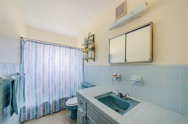 1411 KENNYWOOD DRIVE A & B, Largo, FL 33770