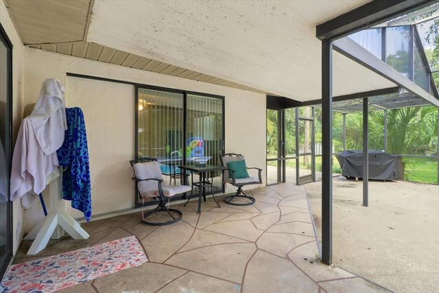 9685 W TOM MASON DRIVE, Crystal River, FL 34428