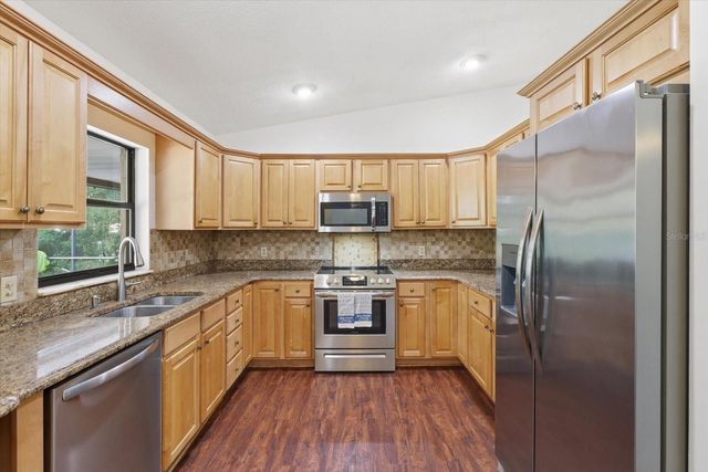 9685 W TOM MASON DRIVE, Crystal River, FL 34428