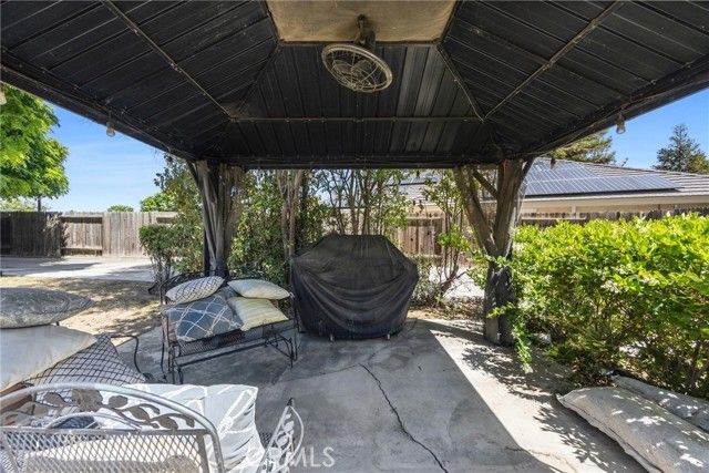 6600 Audene Way, Bakersfield, CA 93308