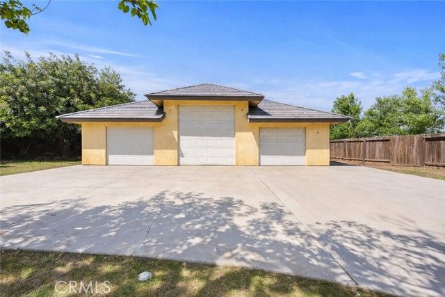 6600 Audene Way, Bakersfield, CA 93308