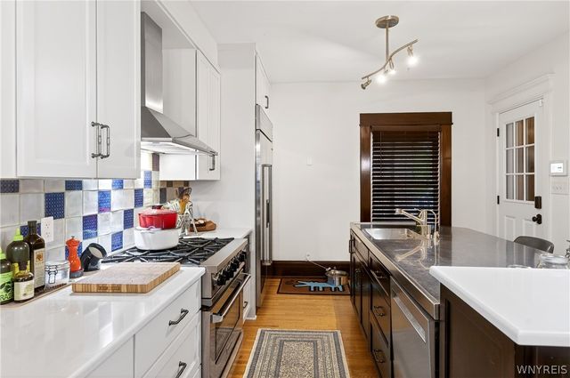 74 Bidwell Parkway, Buffalo, NY 14222