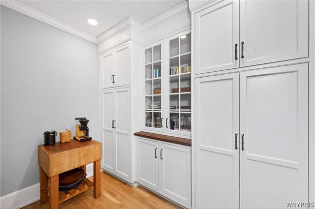 74 Bidwell Parkway, Buffalo, NY 14222