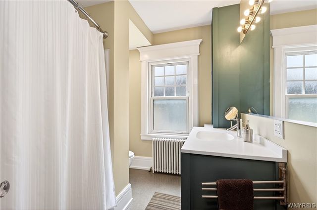 74 Bidwell Parkway, Buffalo, NY 14222