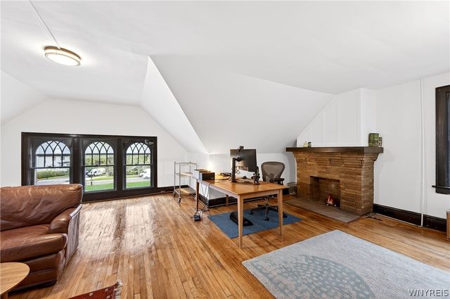 74 Bidwell Parkway, Buffalo, NY 14222