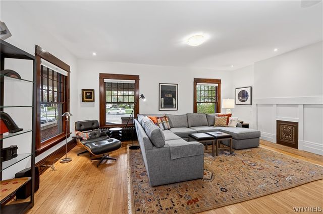 74 Bidwell Parkway, Buffalo, NY 14222