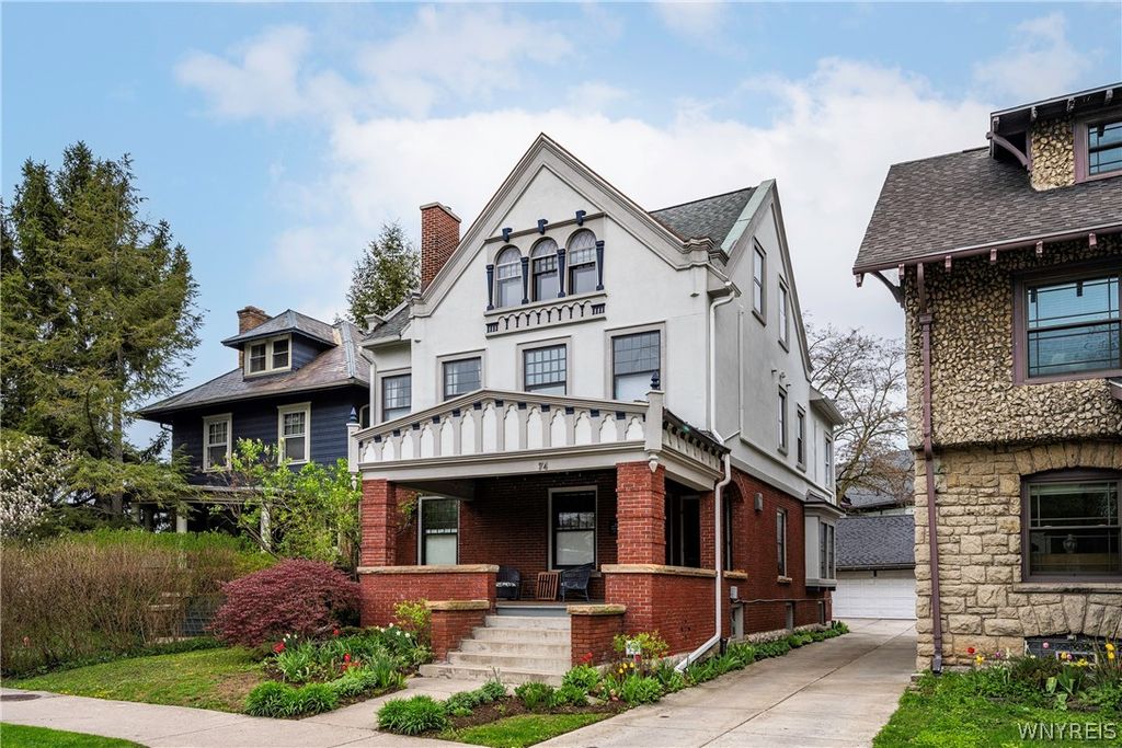 74 Bidwell Parkway, Buffalo, NY 14222