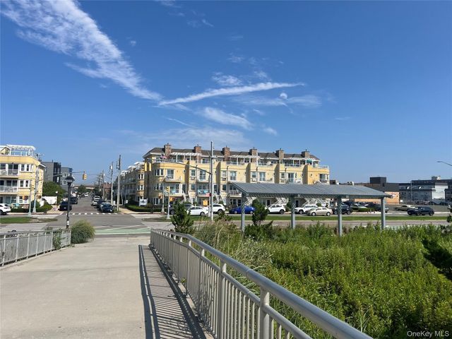 10008 Shore Front Parkway 20A, Rockaway Park, NY 11694