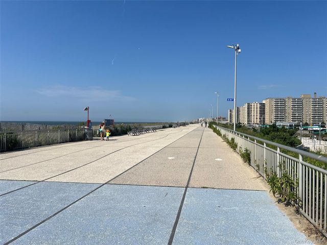 10008 Shore Front Parkway 20A, Rockaway Park, NY 11694