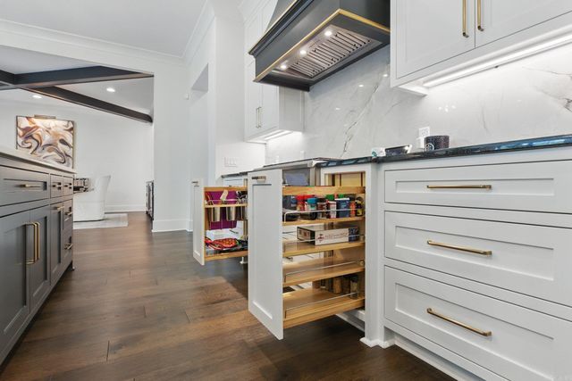 125 Hallen Lane, Little Rock, AR 72223