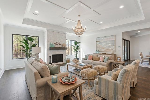 125 Hallen Lane, Little Rock, AR 72223