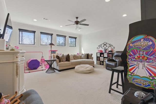 125 Hallen Lane, Little Rock, AR 72223