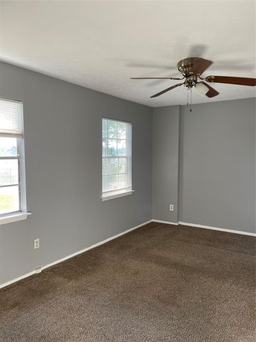 7273 Chasewood Drive, Houston, TX 77489
