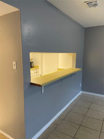 7273 Chasewood Drive, Houston, TX 77489