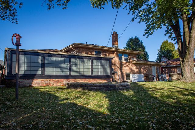 5543 W 83rd Street, Burbank, IL 60459