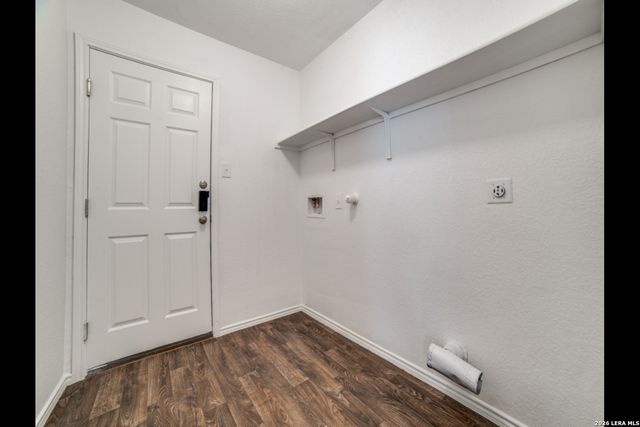 2426 Rainbow Basin, Converse, TX 78109