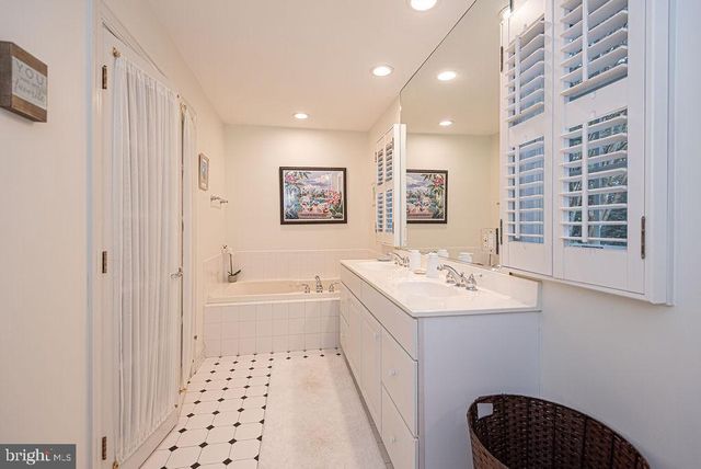 10641 PINEY ISLAND DR, Bishopville, MD 21813