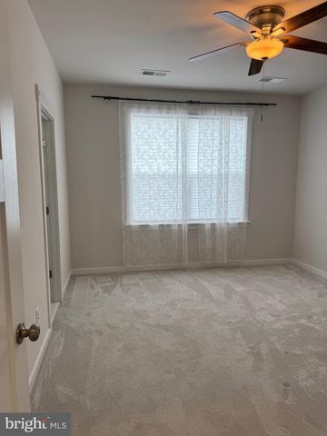9188 SNOWDEN ASHFORD RD, Lorton, VA 22079