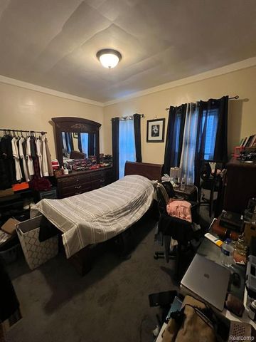 7457 Kendal Street, Dearborn, MI 48126