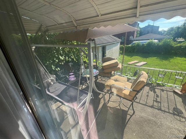 7457 Kendal Street, Dearborn, MI 48126