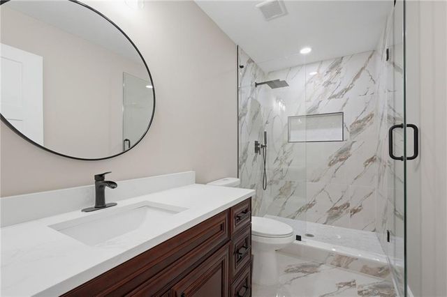 2322 Rockbridge SW Road, Stone Mountain, GA 30087