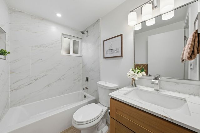 24768 Mango St, Hayward, CA 94545