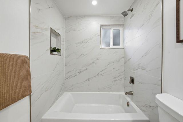 24768 Mango St, Hayward, CA 94545