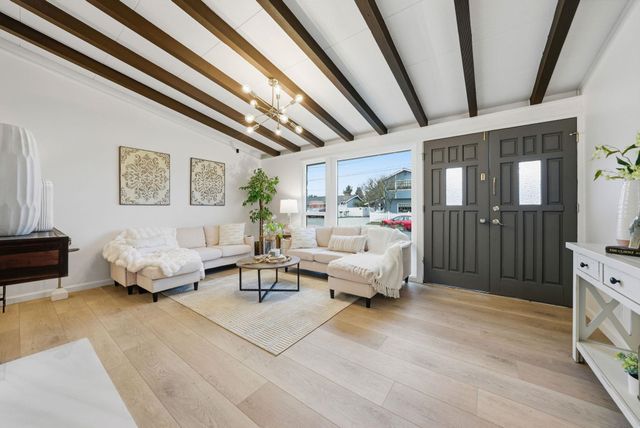 24768 Mango St, Hayward, CA 94545