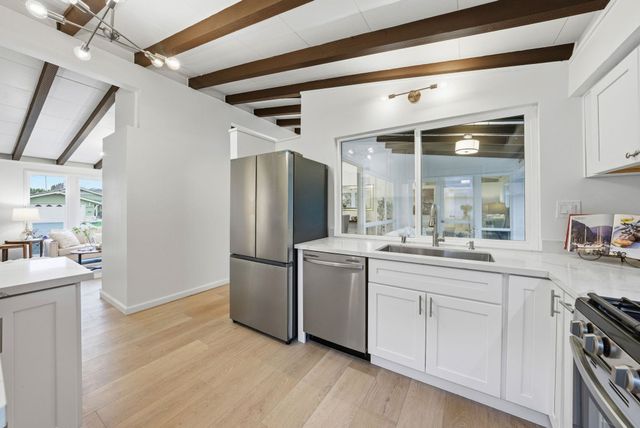 24768 Mango St, Hayward, CA 94545