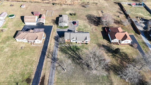 2928 Midland Rd, Shelbyville, TN 37160