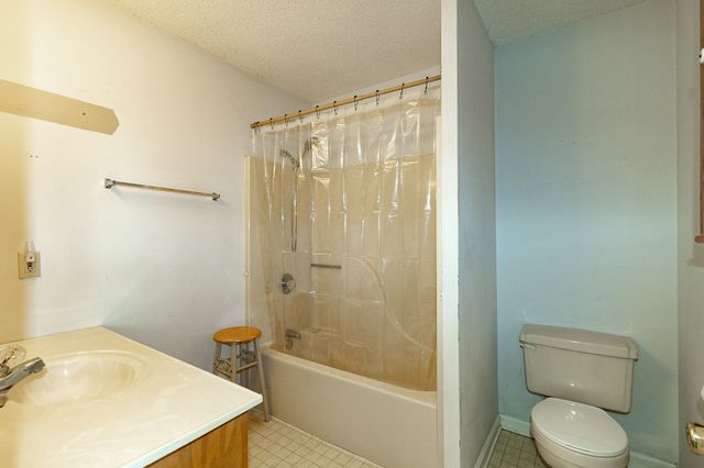 2928 Midland Rd, Shelbyville, TN 37160