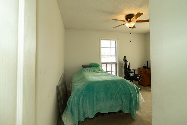 2928 Midland Rd, Shelbyville, TN 37160