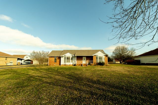 2928 Midland Rd, Shelbyville, TN 37160