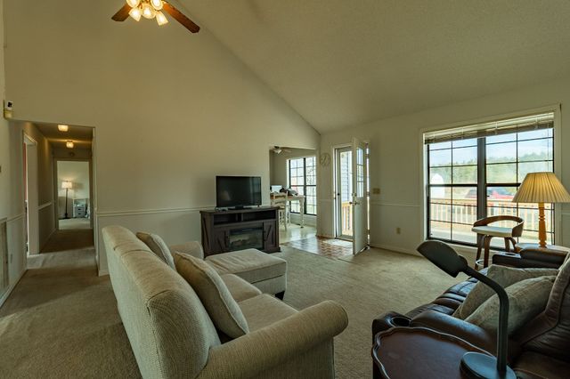 2928 Midland Rd, Shelbyville, TN 37160