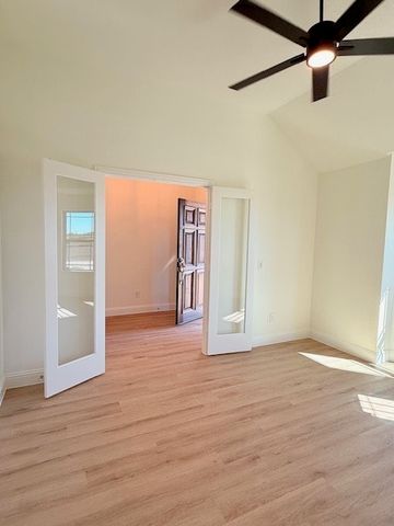 1968 Daybreak Drive, Venus, TX 76009