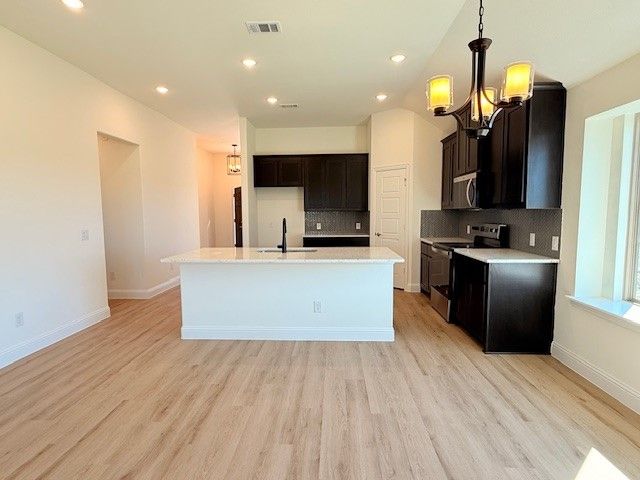 1968 Daybreak Drive, Venus, TX 76009