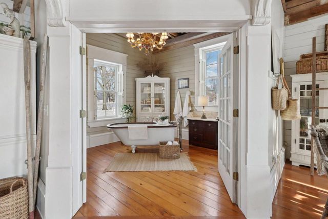 33511 Old Mill Drive, Lone Rock, WI 53556