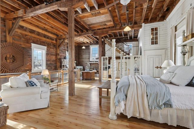 33511 Old Mill Drive, Lone Rock, WI 53556