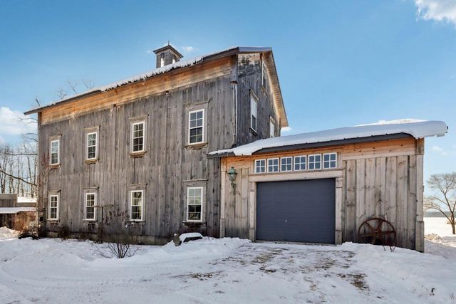 33511 Old Mill Drive, Lone Rock, WI 53556