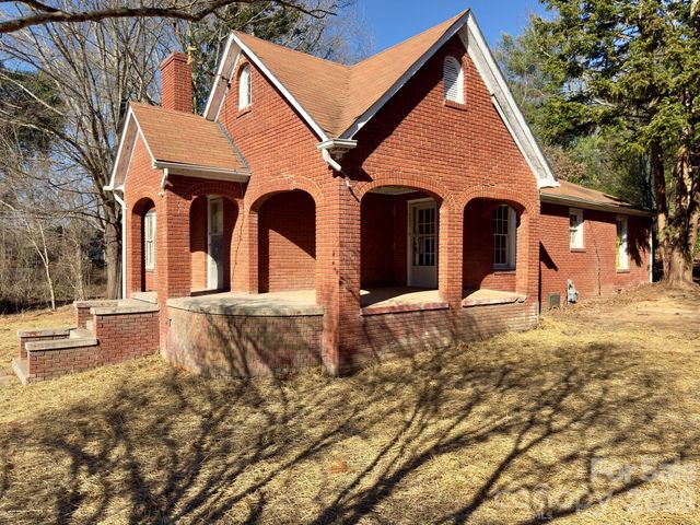 5724 Mooresville Road, Kannapolis, NC 28081