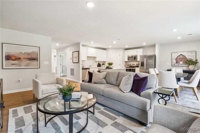 300 Camerons Ferry Ln, Glen Allen, VA 23060