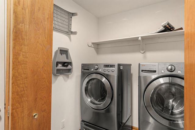 2408 Pine Court, Van Meter, IA 50261