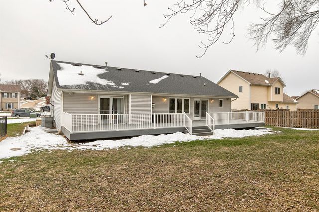 2408 Pine Court, Van Meter, IA 50261
