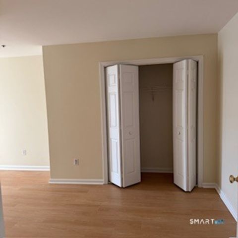 680 Boston Post Road 25, Milford, CT 06460