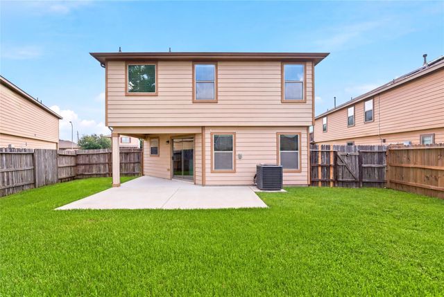 18919 Remington Springs Drive, Houston, TX 77073