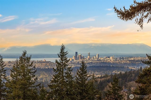 6981 171st Court SE, Bellevue, WA 98006